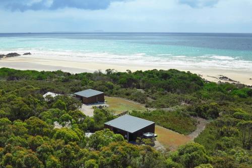 Rocky Cape Retreat