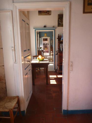 บริการและสิ่งอำนวยความสะดวก, LOGIS du Château du Bois Doucet (LOGIS du Chateau du Bois Doucet) in ปัวเตียร์ ฟูตูโรสโคป