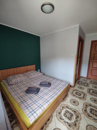 1 double bed