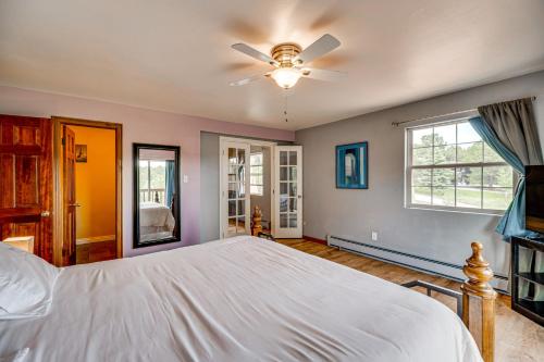 Monument House - Breweries Hiking and Museums! - image 10