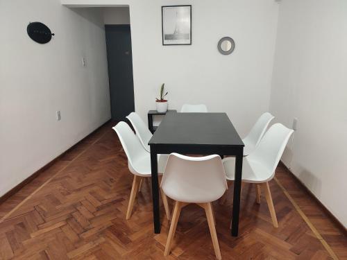 Two-Bedroom Apartment with View image 1
