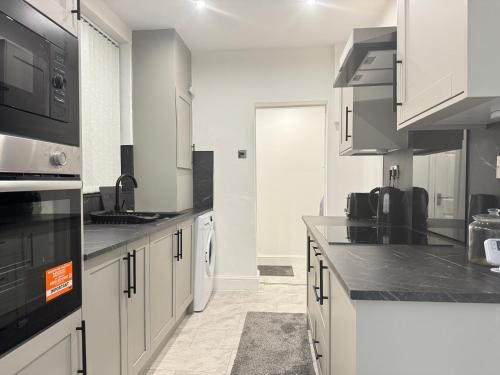 Room near Etihad Stadium, Manchester (zdjęcie 2)