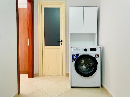 EasyTrip Family - City Center in Divjake