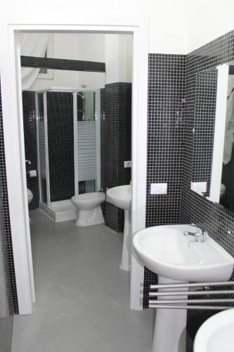 Central Hostel Milano - image 5