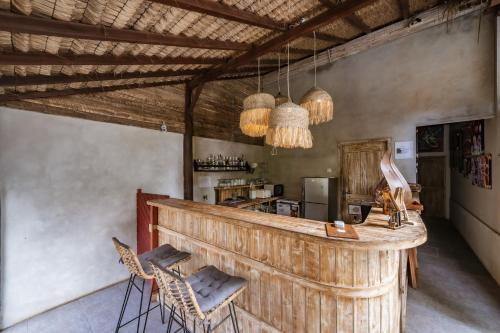 Golden Garuda Cottages at Diamond Beach Hills, Bali