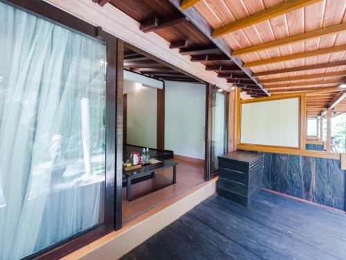 Superior  Room with River View and Free Benefits  image 4