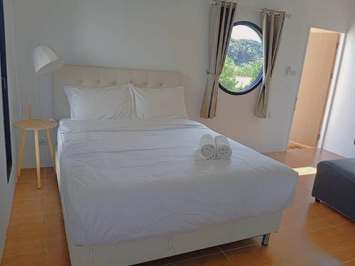 FIELD GOOD Resort at Chiang Rai near Chicken Rice & Noodles by the Padi
