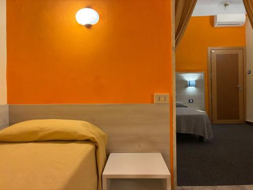 Hotel Annunziata – Massa, WI