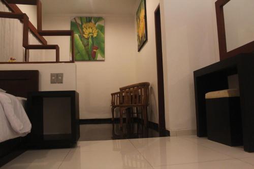 Deluxe Double Room with Terrace image 9