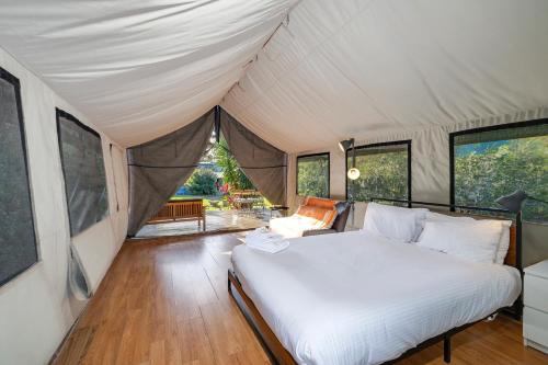 South Coast- Retreat in Nowra