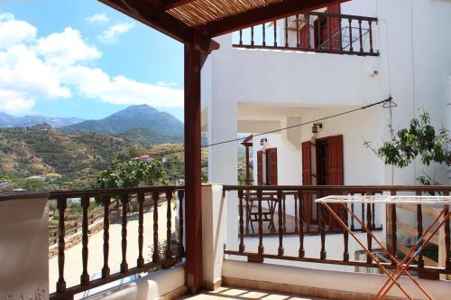 Ikaria Utopia - Cusco Studios 3