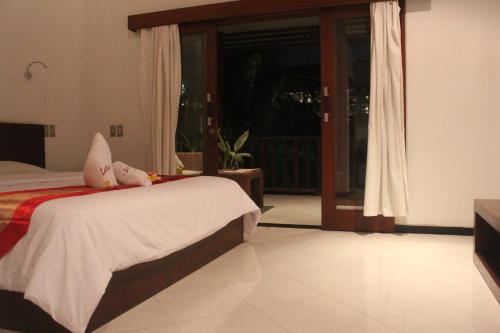 Superior Double Room image 8