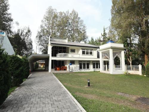 Exterior view, Villa Berastagi Indah A32 - TEBU MANIS in Dolat Rayat