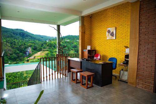 Supanti aplinka, Hillcrest Ella Hotel in Ella