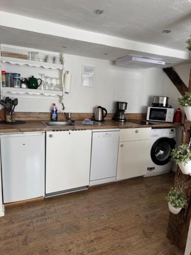 金角假日公寓 (Ferienwohnung-Goldener Winkel) in 霍爾茨明登