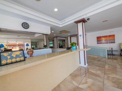 Foyer, Hotel Golden Sand in Lloret De Mar