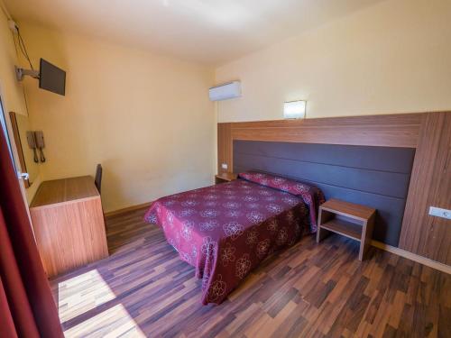 Hotel Golden Sand - image 14