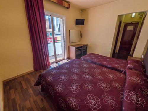 Hotel Golden Sand - image 10