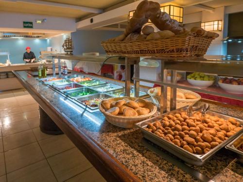 Hotel Golden Sand - image 9
