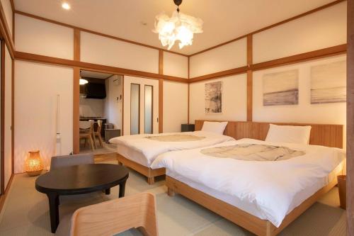 マイグレフィールズ, Atami (foto 3)