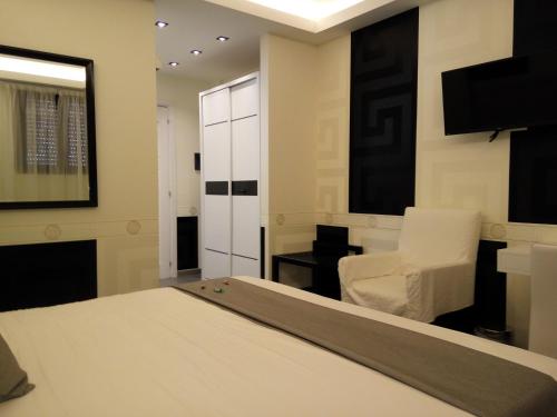 Superior Double Room image 5