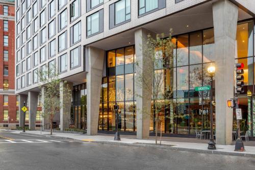 Cambria Hotel Boston Downtown - Seaport in Boston, USA