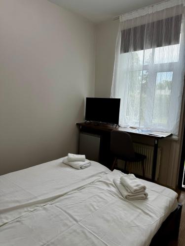 1 double bed