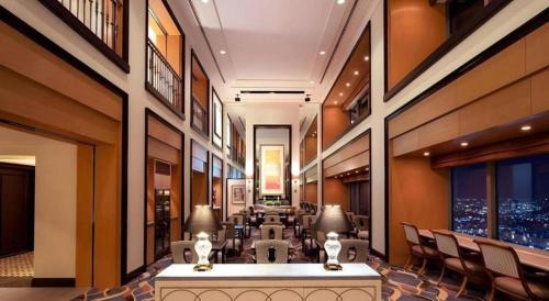 Yokohama Royal Park Hotel