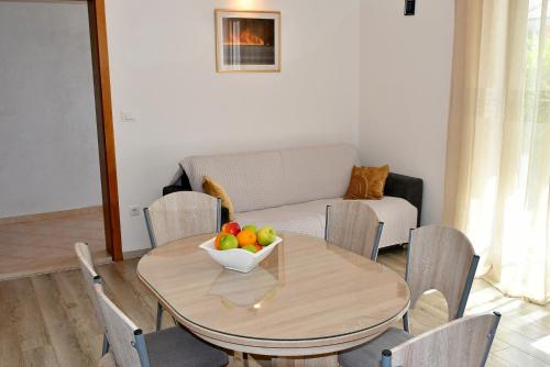 Holiday Home image 5