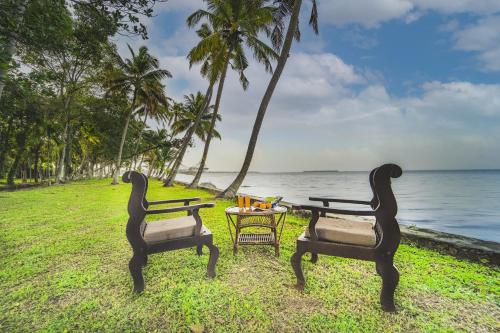 Omgeving, Alaya Stays Vembanad House Heritage Lakeside Villa with Garden in Muhamma