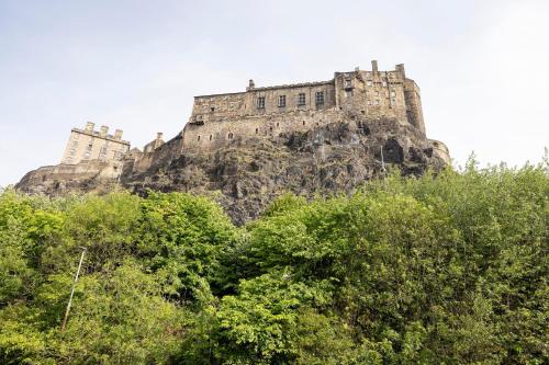 Elegant Apartment in the heart of Edinburgh 