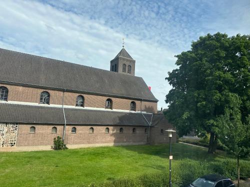 Hügelhaus Green - Gemütliche Ferienwohnung mit Balkon (Hugelhaus Green - Gemutliche Ferienwohnung mit Balkon) in 萊茵河畔埃默里希