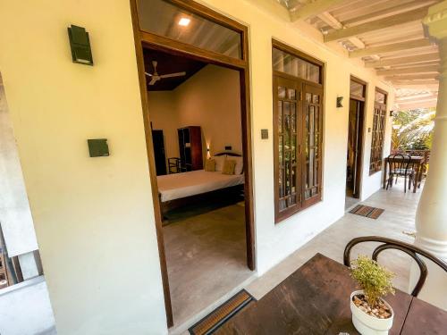 Coconut Beach House - image 2