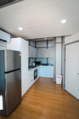 Norwesta Lifestyle Park in คาร์นาร์วอน