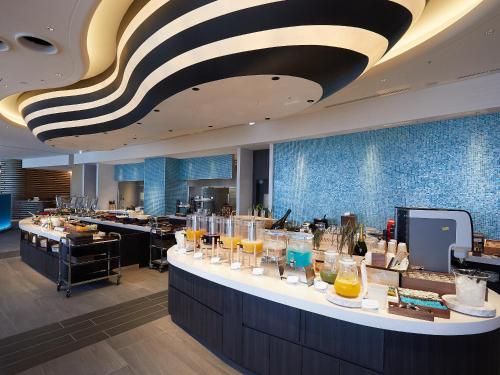 Jedzenie i napoje, Kobe Suma Seaworld Hotel in Suma