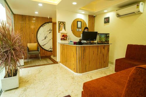 Rose Manor suites in ภัควันต์ปุระ