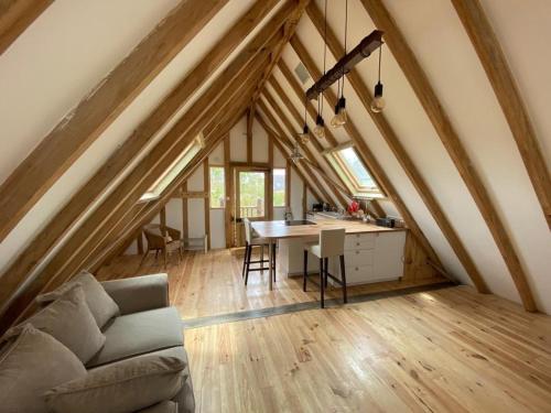 La Grange - unique property, peace, space & light gîte à louer Réville