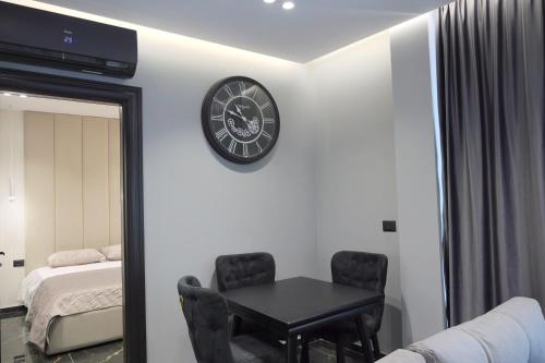 Superior Apartment with City View image 4