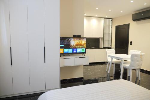 Prestige Apartments - image 5