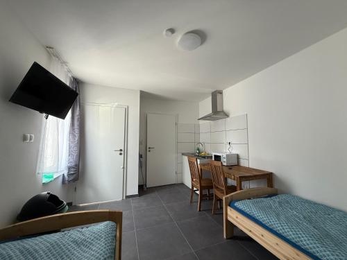 Neu 2025 Apartment mit Bad und Küche zwischen Köln und Bonn (Neu 2025 Apartment mit Bad und Kuche zwischen Koln und Bonn) in เวสเซลิง
