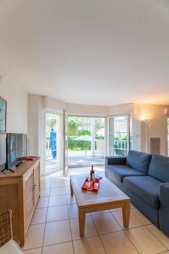 Three-Bedroom Villa (6 Adults) image 10