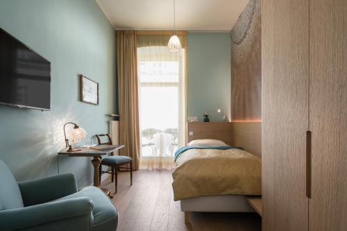 Superior Single Room