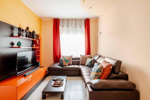 . Stay in style - vibrant condo in San Giovanni Lupatoto
