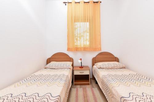 Apartment image 9