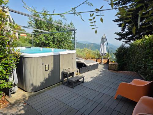 Peldbaseins, La Casa Rossa - Villa con piscina privata in Localita Goraiolo