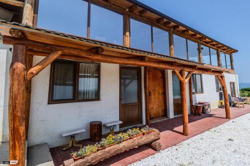 Cabana Foişor (Cabana Foisor) in 卡蘭塞貝什