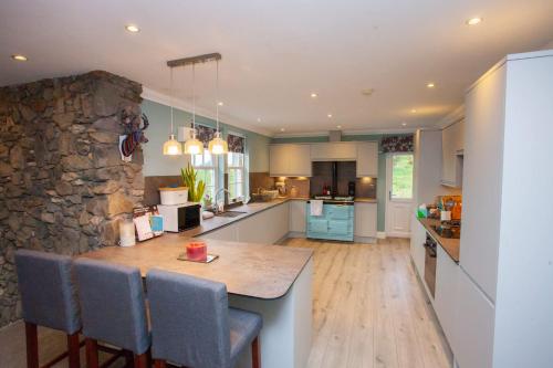 5 Bed Family Home Lochwinnoch in เร็นเฟรนไชร์