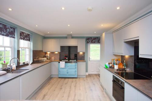 5 Bed Family Home Lochwinnoch in เร็นเฟรนไชร์