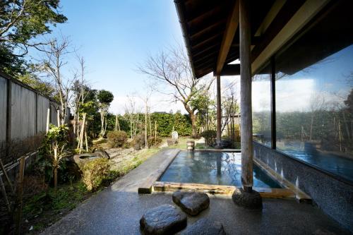Hot spring bath, Suehirokan in Tagami