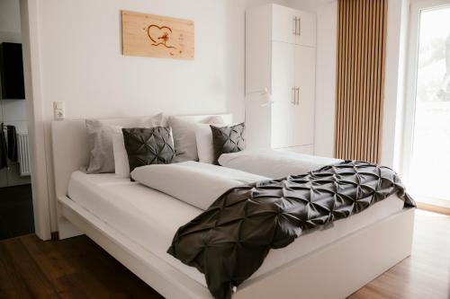 CLAUS RESCH APPARTEMENTS - E-Bike, Wandern, Minigolf, Familie, Urlaub an der Weinstraße in Loipersdorf